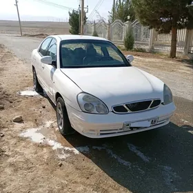 Daewoo Nubira 2001