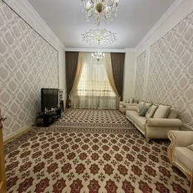 Чехова  4 ком