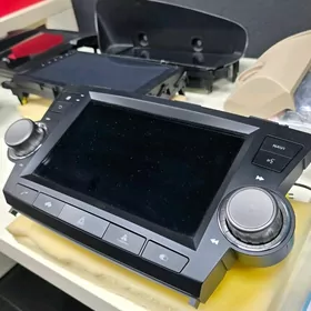 Highlander 11 android monitor