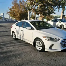 Hyundai Elantra 2018