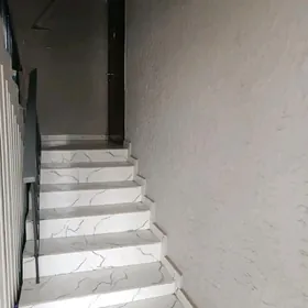 4 Mkr 3/3 4 Kom 72 m²