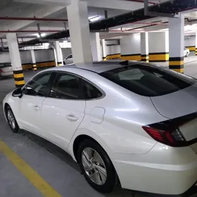 Hyundai Sonata Hybrid 2020