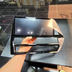 21 Highlander uly monitor