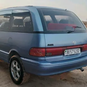 Toyota Previa 1995