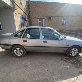 Opel Vectra 1989
