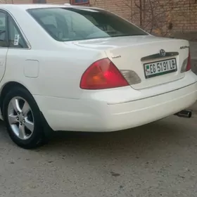 Toyota Avalon 2000