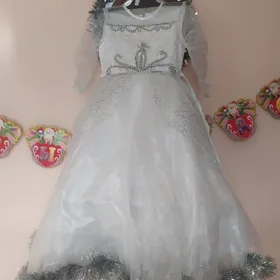 Новогоднее праздничное платье