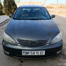Toyota Camry 2005