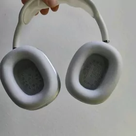 AirPods Max 1