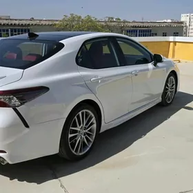 Toyota Camry 2023