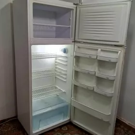 HALADILNIK BEKO 1.82/70SM