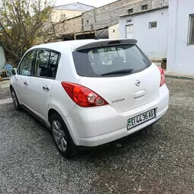 Nissan Versa 2009