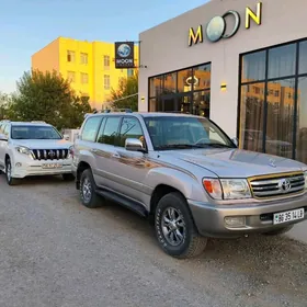 Toyota Land Cruiser 2000