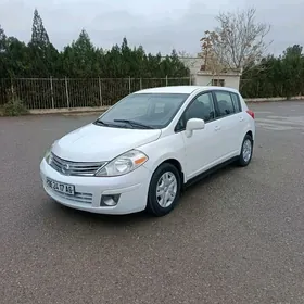 Nissan Versa 2010