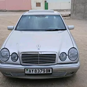 Mercedes-Benz E320 1997