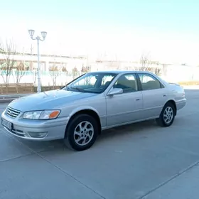 Toyota Camry 2001