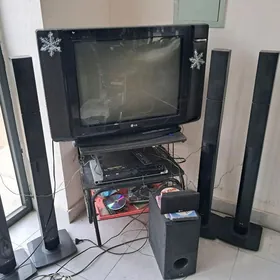 телевизор колонки в комплекте