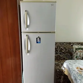 LG Holodilnik (Gyssagly)