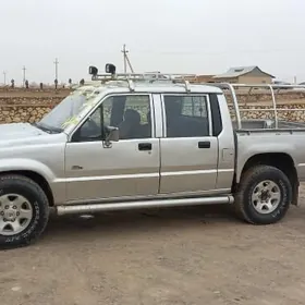 Mitsubishi L200 1993