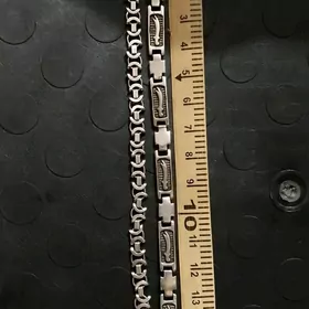 оба браслеты