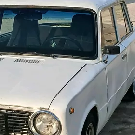 Lada 2104 1980