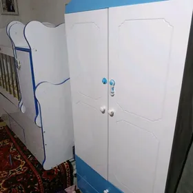 kravat skaf кровать и шкаф