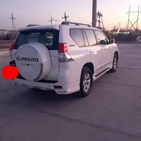 Toyota Land Cruiser Prado 2010