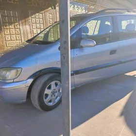 Opel Zafira 2000