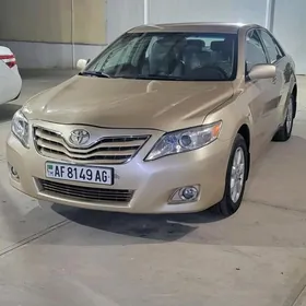 Toyota Camry 2011