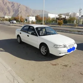 Hyundai Sonata 1998