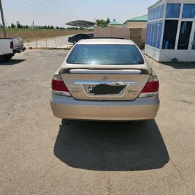 Toyota Camry 2005