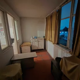 1 komnat Jay satlyk 10 mekr