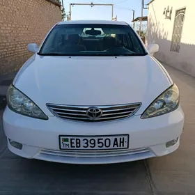 Toyota Camry 2003