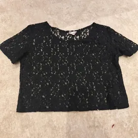 Gyzlar ucin futbolkalar