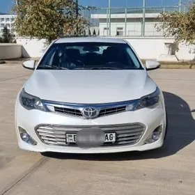 Toyota Avalon 2013