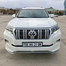 Toyota Land Cruiser Prado 2018