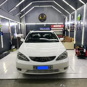 Toyota Camry 2005