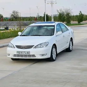 Toyota Camry 2005