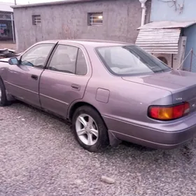 Toyota Camry 1992