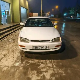 Toyota Camry 1993