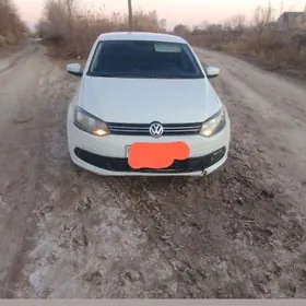 Volkswagen Polo 2013