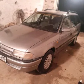 Opel Astra 1995