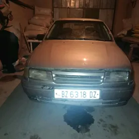 Opel Vectra 1992