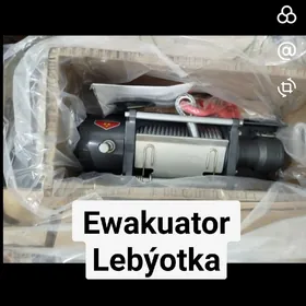Ewakuator Lebýotka