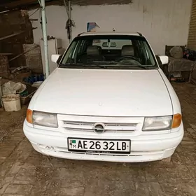 Opel Astra 1992