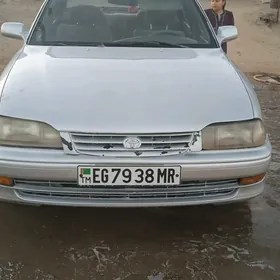 Toyota Camry 1991