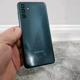 Samsung A04s