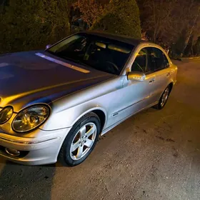 Mercedes-Benz C320 2004