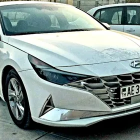 Hyundai Elantra 2021