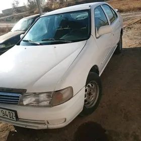 Nissan Sunny 1998